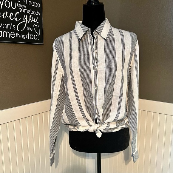 NWT! Women’s Orvis striped linen blend button down long sleeve top - Picture 1 of 5
